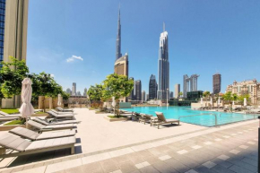 Stylish Flat in Downtown Dubai with PS5 Gym and Pool